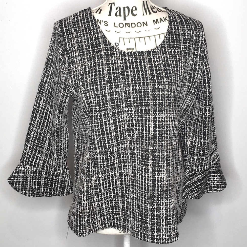 Talbots Plaid Pullover w/Bell Sleeves Nice Lightweight Top